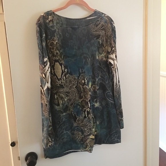 Cache Tunic Large - Picture 2 of 4